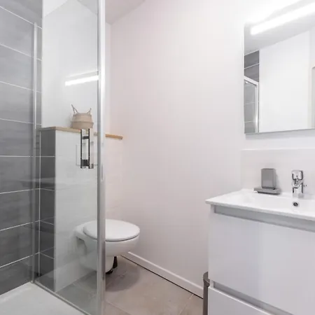 Vieux - Nice Studio With Terrace