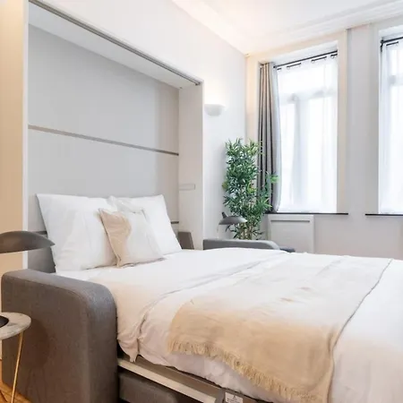 Vieux - Nice Studio With Terrace *