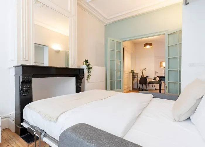 Vieux - Nice Studio With Terrace 아파트 *