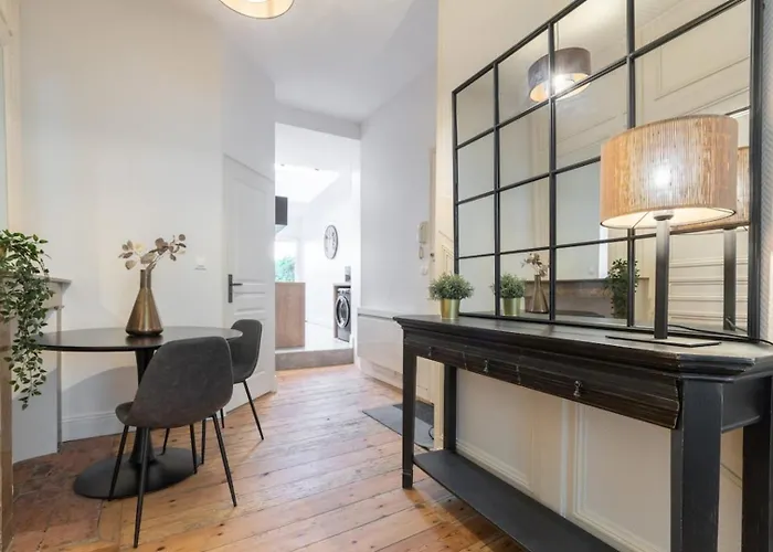 Vieux - Nice Studio With Terrace