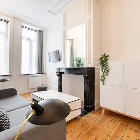 Apartament Vieux - Nice Studio With Terrace Lille